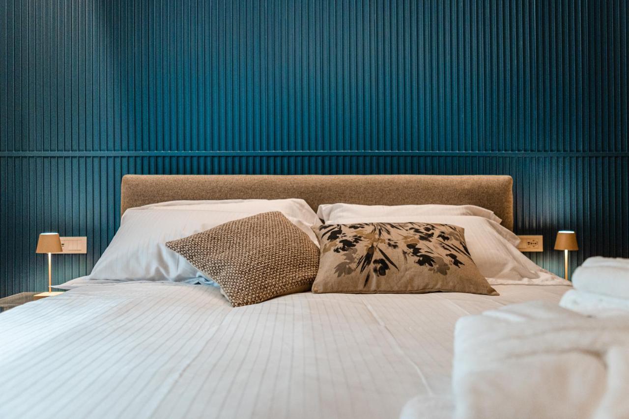 La Dolce Vita Luxury Apartment โรม ภายนอก รูปภาพ